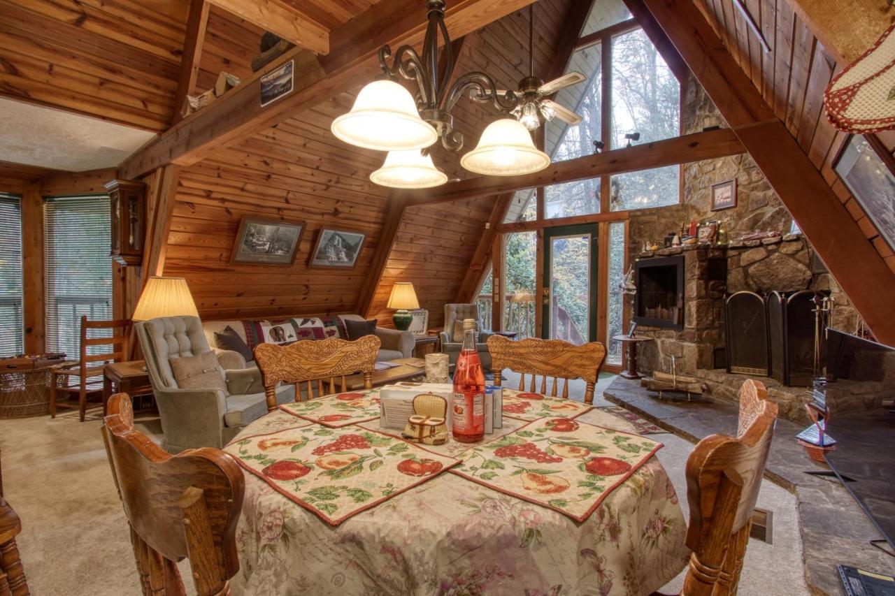 Mountain Springs Chalet Gatlinburg Dış mekan fotoğraf